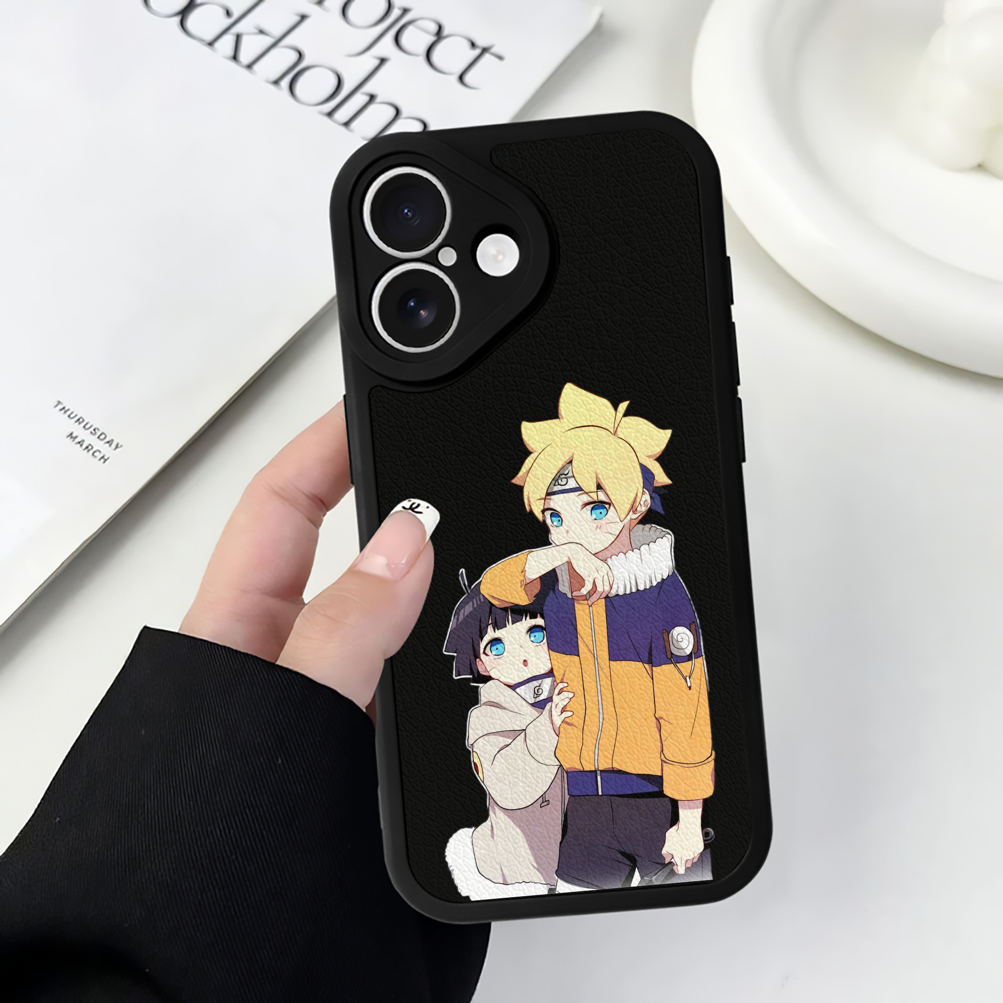 （画像用） NARUTO -ナルト- うずまき ボルト Uzumaki Boruto 【iPhone 16シリーズ対応】シリコンスマホケース（レザー調） 材質：シリコン